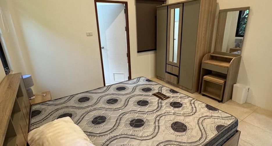 Haus zur Miete mit 3 Zimmer in Mueang Phuket, Phuket