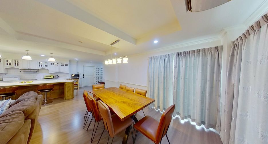 For rent 4 bedrooms condo in Bang Lamung, Chonburi