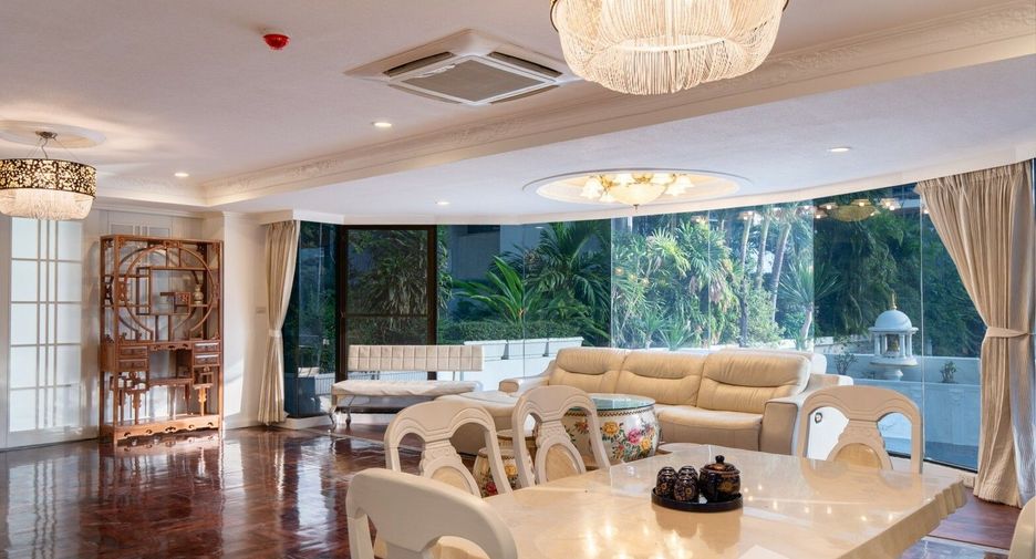 Wohnung zum Kauf mit 3 Zimmer in Watthana, Bangkok