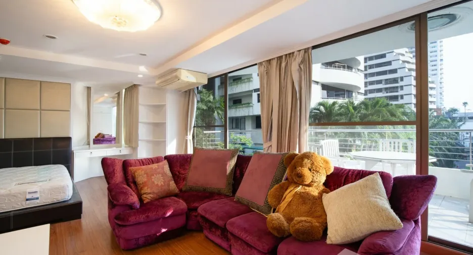 Wohnung zum Kauf mit 3 Zimmer in Watthana, Bangkok