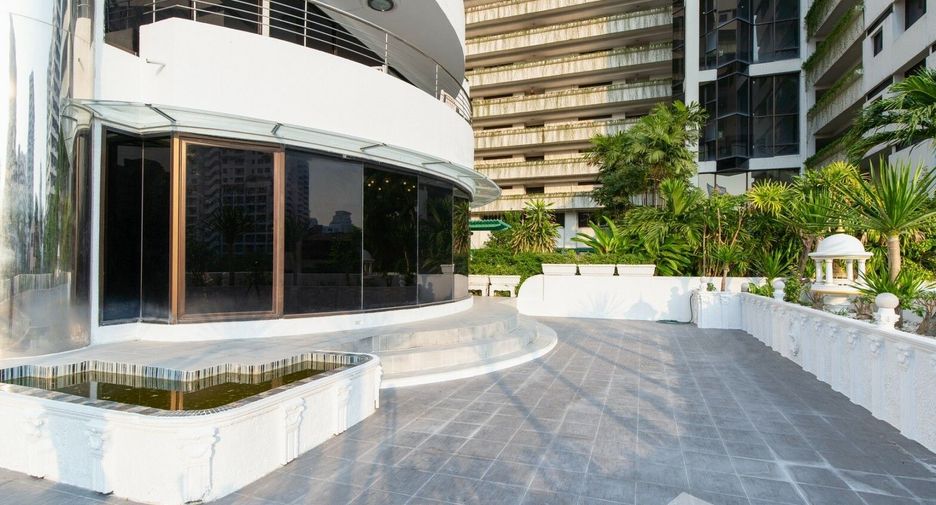 Wohnung zum Kauf mit 3 Zimmer in Watthana, Bangkok
