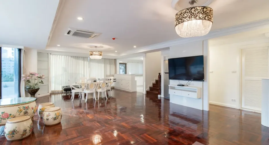 Wohnung zum Kauf mit 3 Zimmer in Watthana, Bangkok