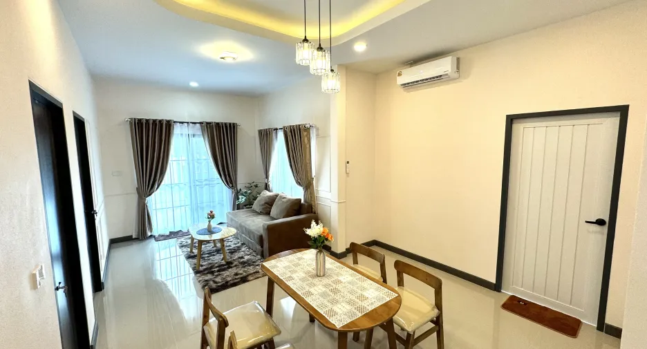 For sale 2 bedrooms house in Saraphi, Chiang Mai