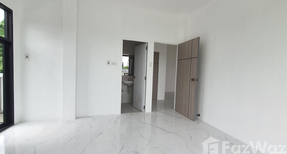 For sale 2 bedrooms house in Saraphi, Chiang Mai