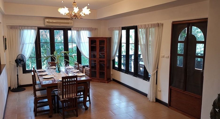 Haus zur Miete mit 4 Zimmer in Kathu, Phuket