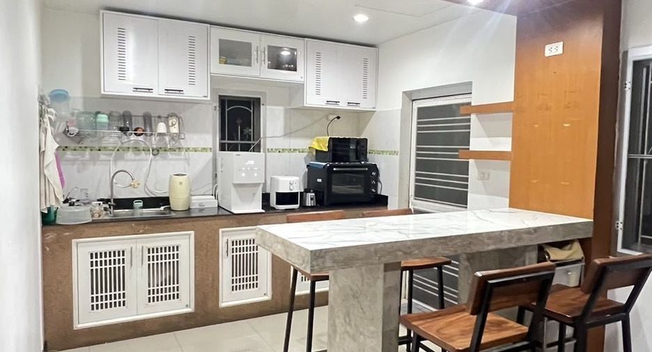 For rent 3 bedrooms house in San Sai, Chiang Mai