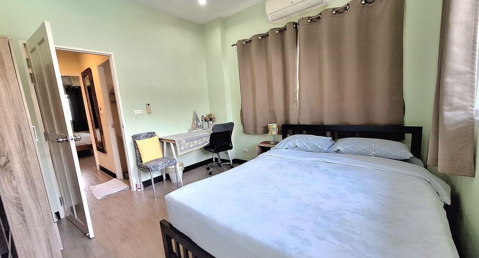 For rent 3 bedrooms villa in Hua Hin, Prachuap Khiri Khan