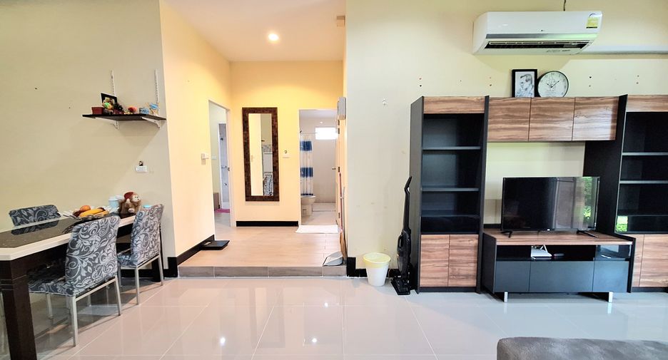 For rent 3 bedrooms villa in Hua Hin, Prachuap Khiri Khan