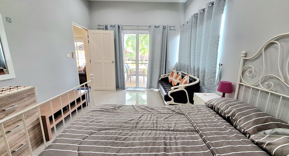 For rent 3 bedrooms villa in Hua Hin, Prachuap Khiri Khan