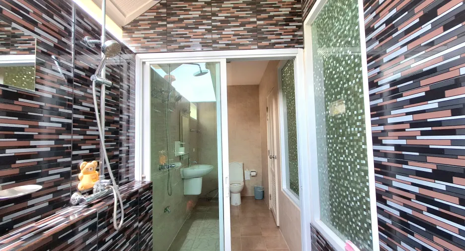 For rent 3 bedrooms villa in Hua Hin, Prachuap Khiri Khan