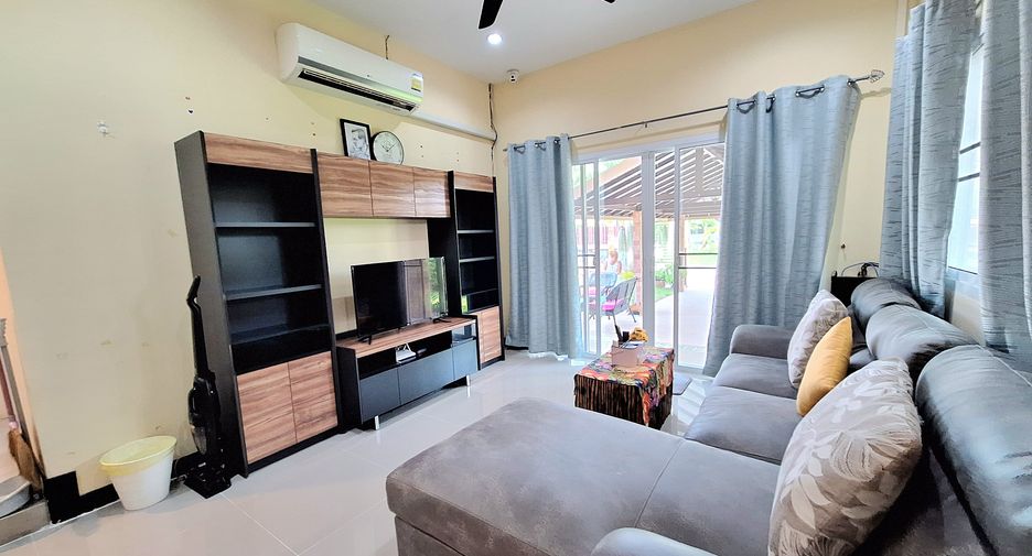 For rent 3 bedrooms villa in Hua Hin, Prachuap Khiri Khan