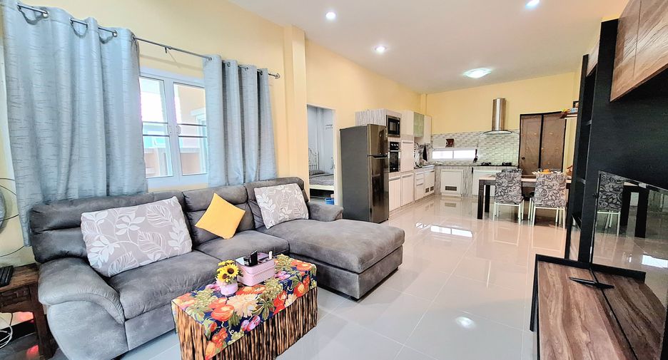 For rent 3 bedrooms villa in Hua Hin, Prachuap Khiri Khan