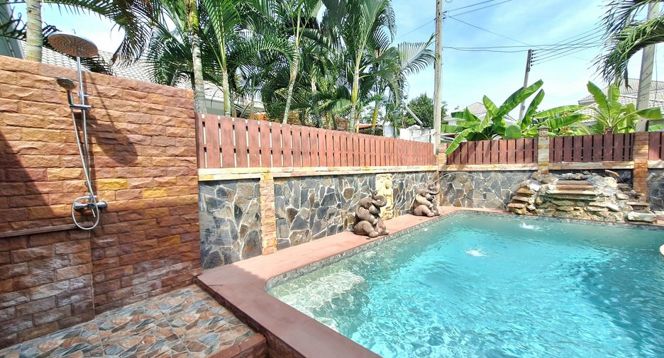 For rent 3 bedrooms villa in Hua Hin, Prachuap Khiri Khan