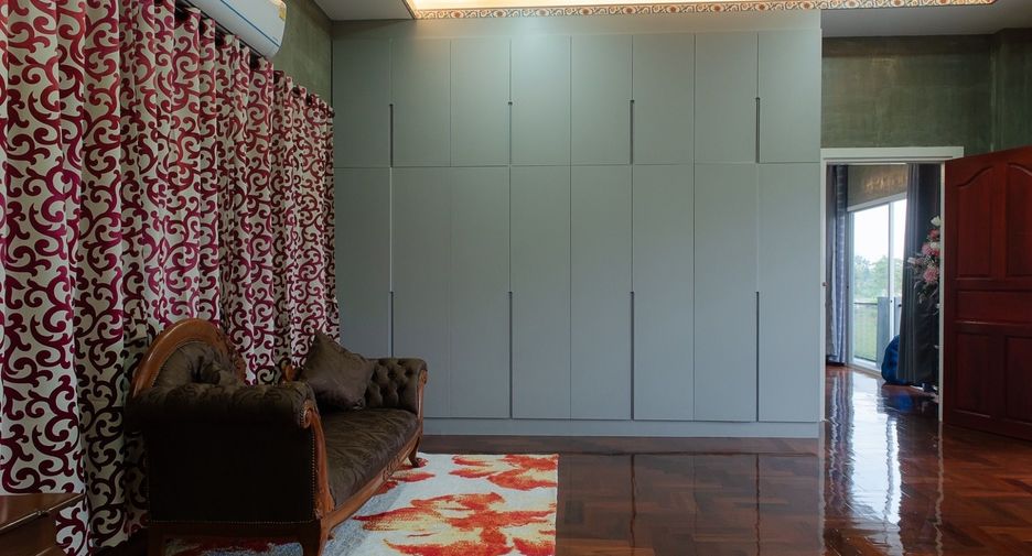 À vendre 20 chambres hôtel à Pran Buri, Prachuap Khiri Khan