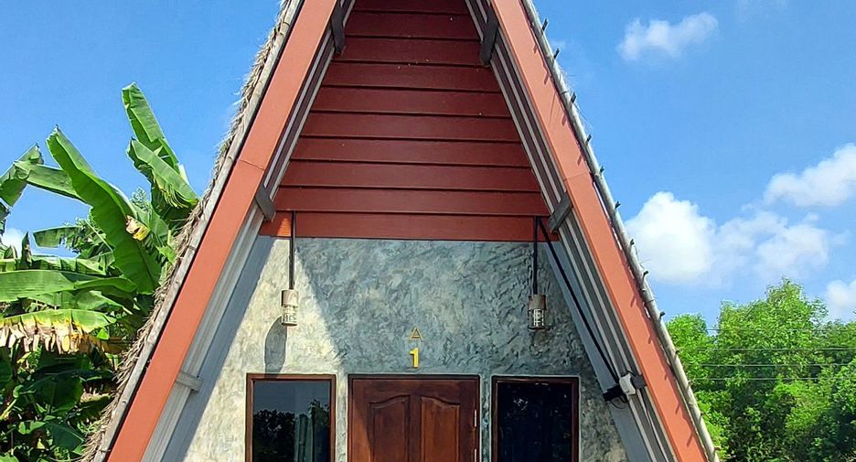 Hotel zum Kauf mit 10 Zimmer in Klaeng, Rayong