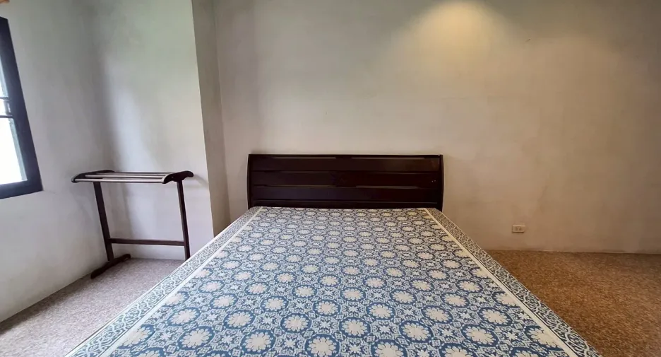 For rent 3 bedrooms townhouse in Hua Hin, Prachuap Khiri Khan