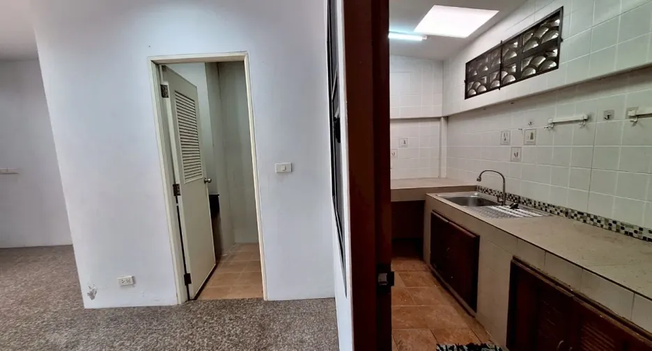 For rent 3 bedrooms townhouse in Hua Hin, Prachuap Khiri Khan