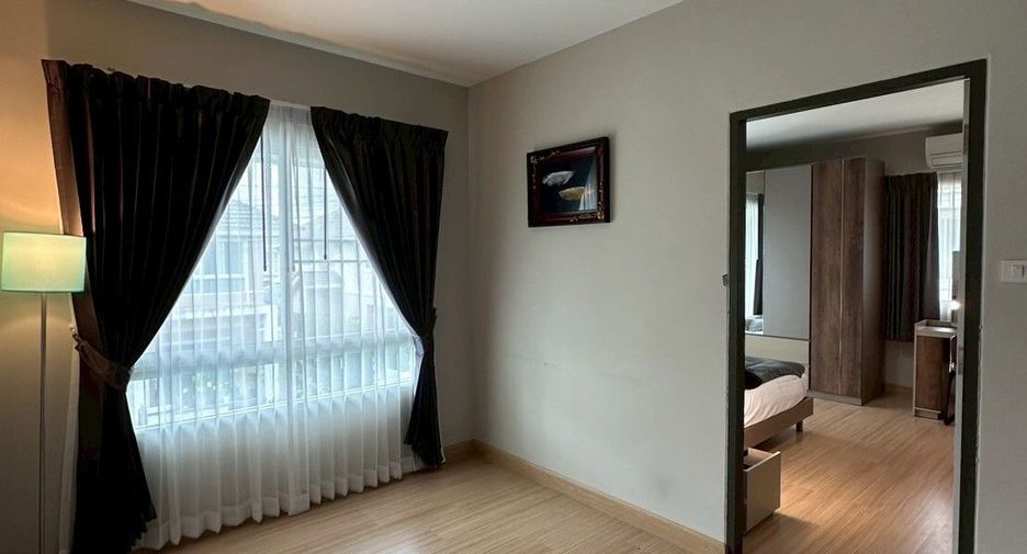 Haus zur Miete mit 3 Zimmer in Saraphi, Chiang Mai