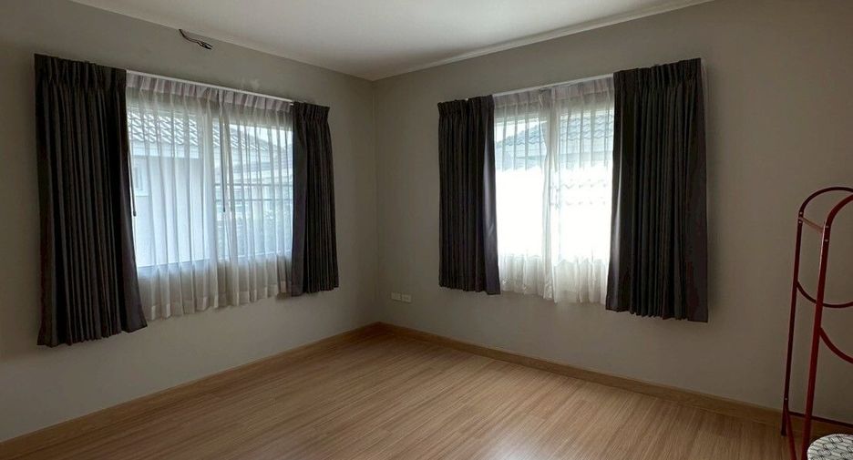 Haus zur Miete mit 3 Zimmer in Saraphi, Chiang Mai