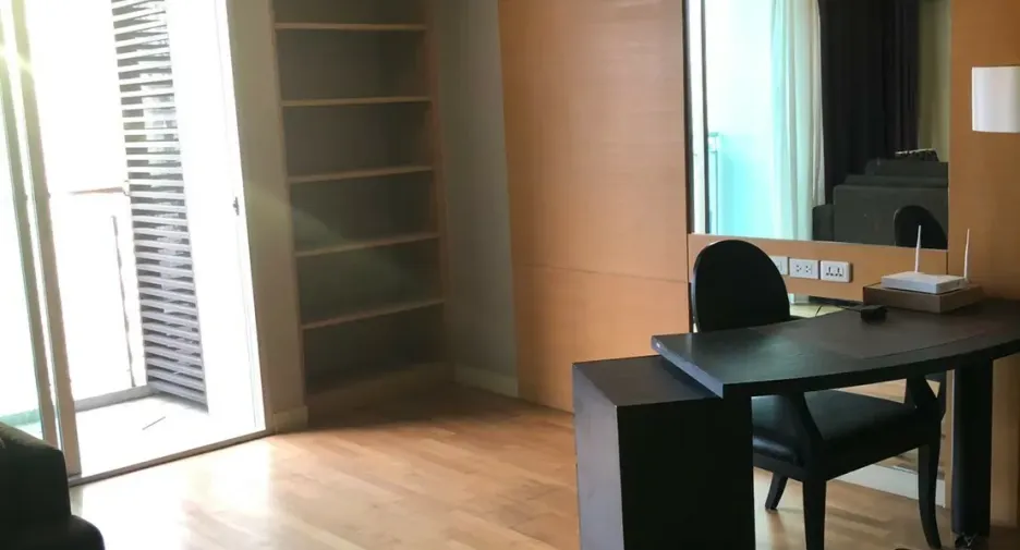 For sale and for rent 3 bedrooms condo in Sathon, Bangkok