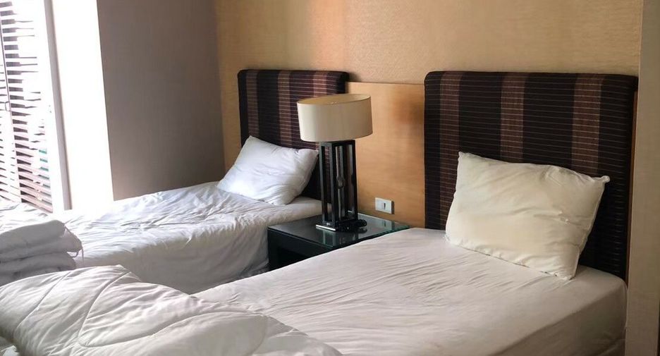 For sale and for rent 3 bedrooms condo in Sathon, Bangkok