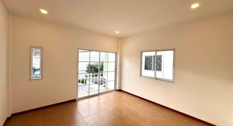 For sale 2 bedrooms house in Mueang Samut Prakan, Samut Prakan