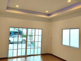 For sale 2 bedrooms house in Mueang Samut Prakan, Samut Prakan