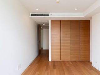 For sale 5 bedrooms condo in Sathon, Bangkok