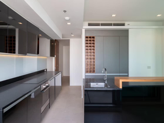 For sale 5 bedrooms condo in Sathon, Bangkok