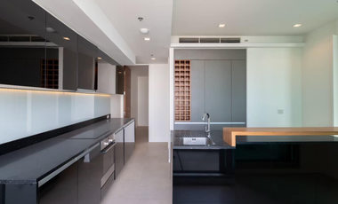 For sale 5 bedrooms condo in Sathon, Bangkok