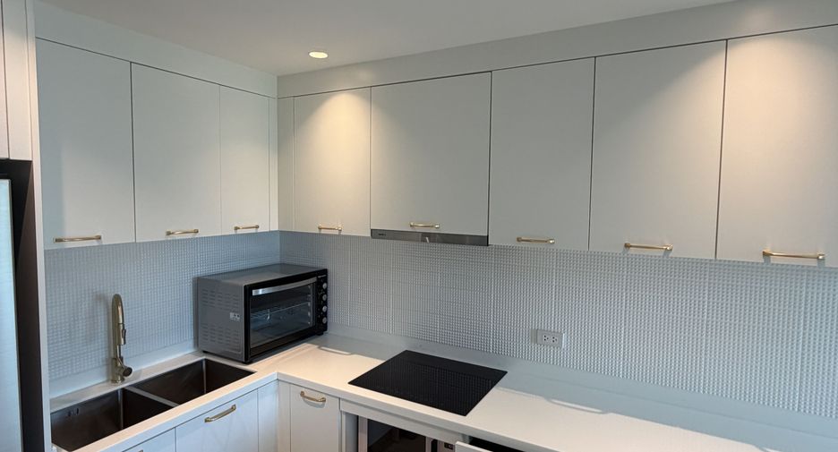 For sale 2 bedrooms condo in Mueang Phuket, Phuket