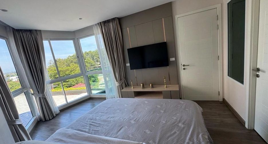 For sale 2 bedrooms condo in Mueang Phuket, Phuket