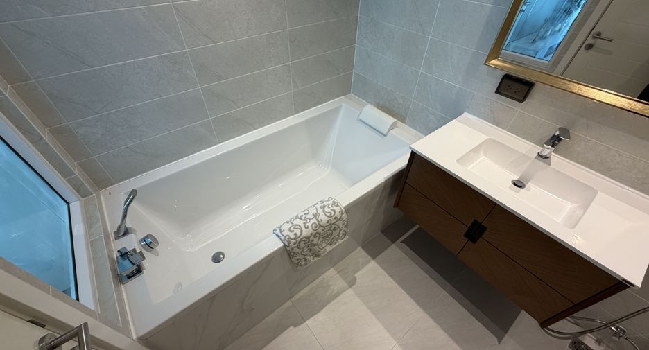 For sale 2 bedrooms condo in Mueang Phuket, Phuket