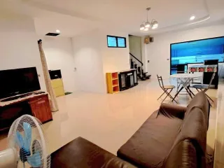 For rent 2 bedrooms house in Mueang Phuket, Phuket