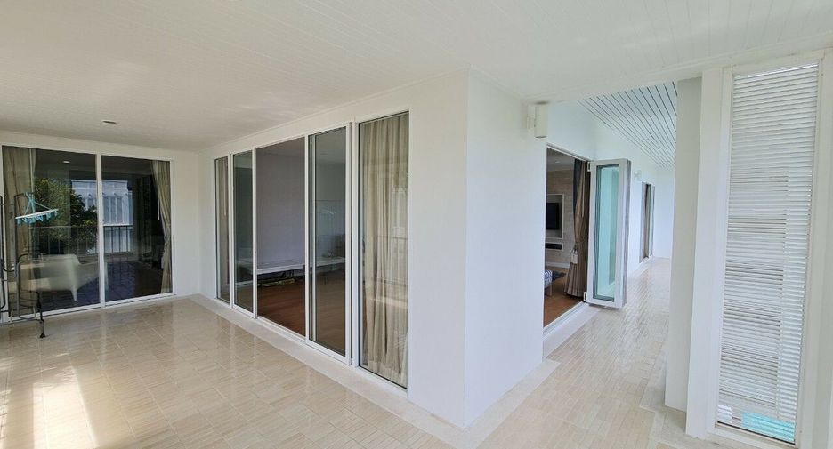 For sale 4 ベッドルーム condo in Hua Hin, Prachuap Khiri Khan