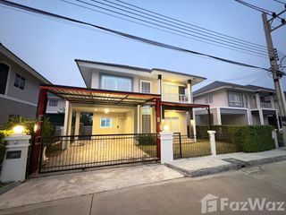 For rent 3 bedrooms house in San Kamphaeng, Chiang Mai