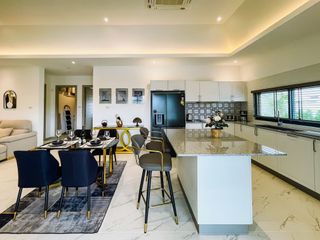 À louer 3 chambres villa à Hua Hin, Prachuap Khiri Khan