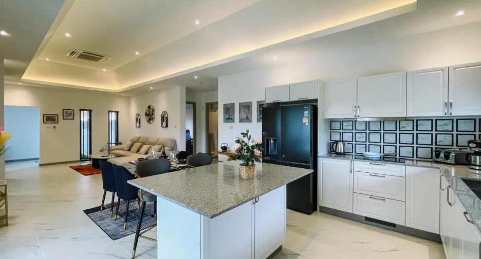 For rent 3 ベッドルーム villa in Hua Hin, Prachuap Khiri Khan