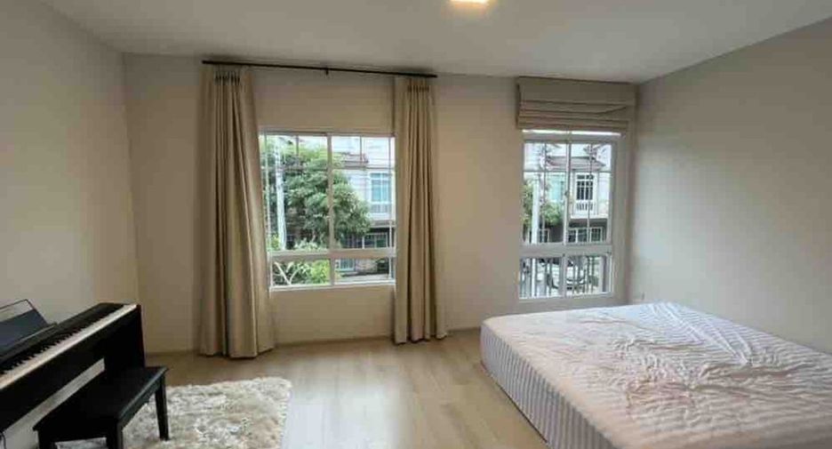 For sale 2 ベッドルーム townhouse in Bang Bo, Samut Prakan