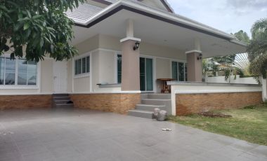 À vendre 3 chambres villa à Hua Hin, Prachuap Khiri Khan