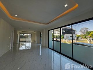 For sale 4 bedrooms townhouse in San Sai, Chiang Mai