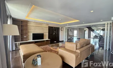For sale 4 bedrooms condo in Phaya Thai, Bangkok