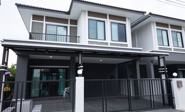 Casa en venta de 3 habitaciones en San Kamphaeng, Chiang Mai