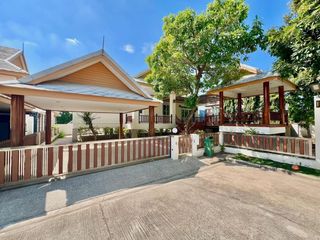Villa zur Miete mit 3 Zimmer in Bang Lamung, Chonburi
