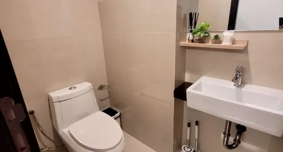 For rent 2 bedrooms condo in Mueang Phuket, Phuket