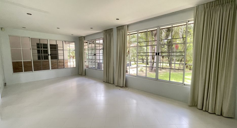 For sale 4 bedrooms house in Pran Buri, Prachuap Khiri Khan