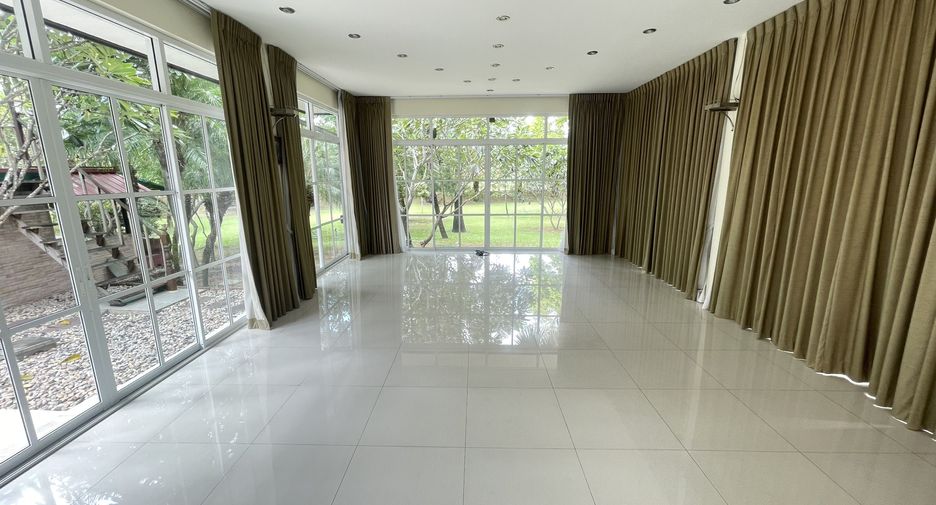 For sale 4 bedrooms house in Pran Buri, Prachuap Khiri Khan