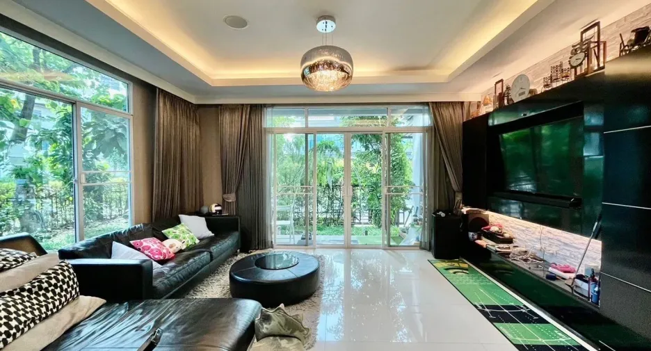 出售 3 卧室 独立屋 在 Suan Luang, 曼谷