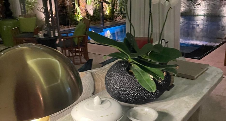 Villa zum Kauf und zur Miete mit 3 Zimmer in Thalang, Phuket