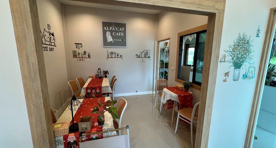 For sale 3 bedrooms townhouse in Hua Hin, Prachuap Khiri Khan